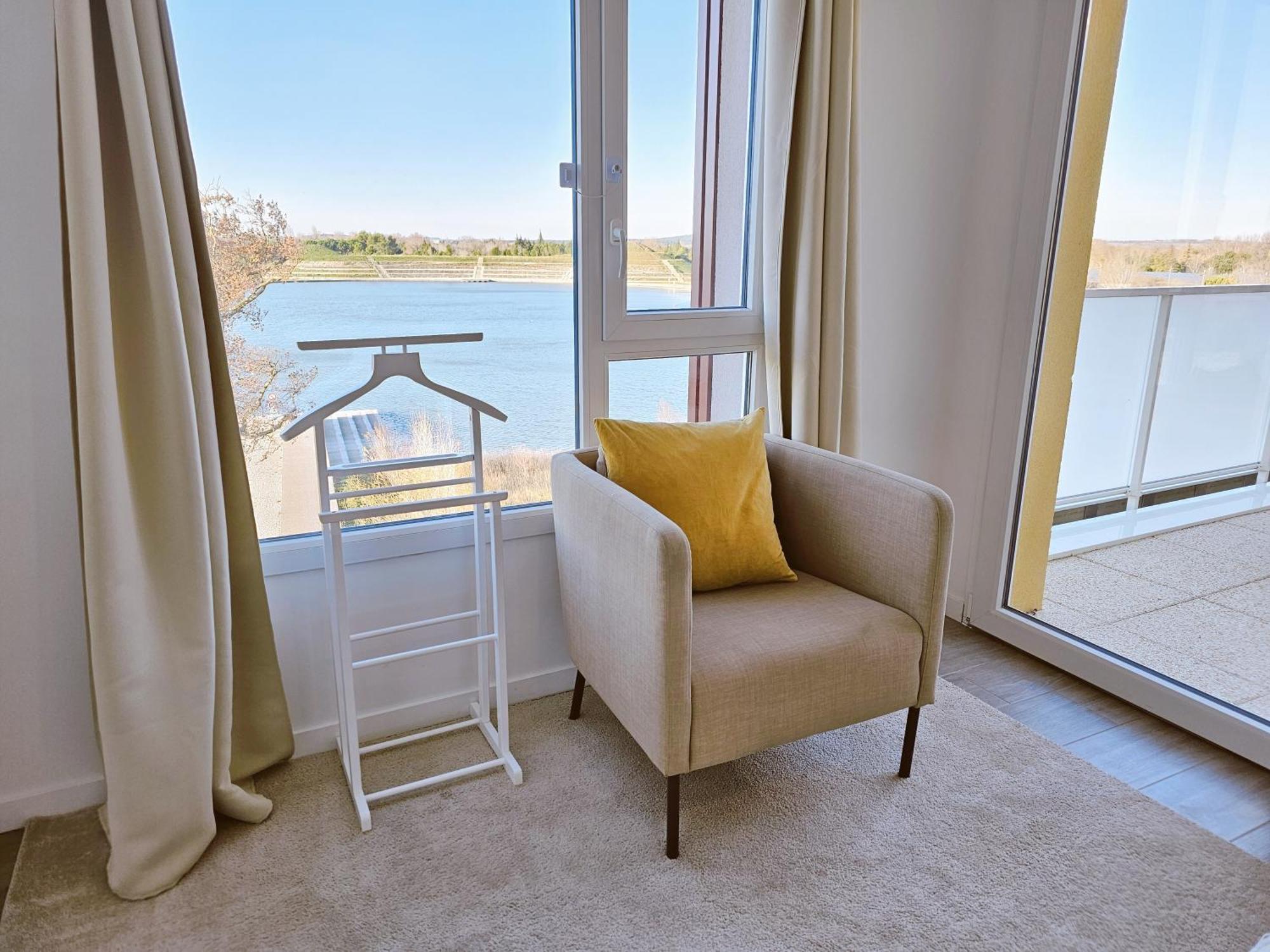 Lakeside Provence - Appartement 4 Etoiles Face Au Lac De Монте Екстер'єр фото